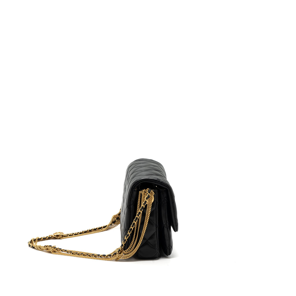 CHANEL 22A BUTTON ON CHAIN FLAP SHOULDER BAG LAMBSKIN BLACK BRUSHED GHW(MICROCHIP)