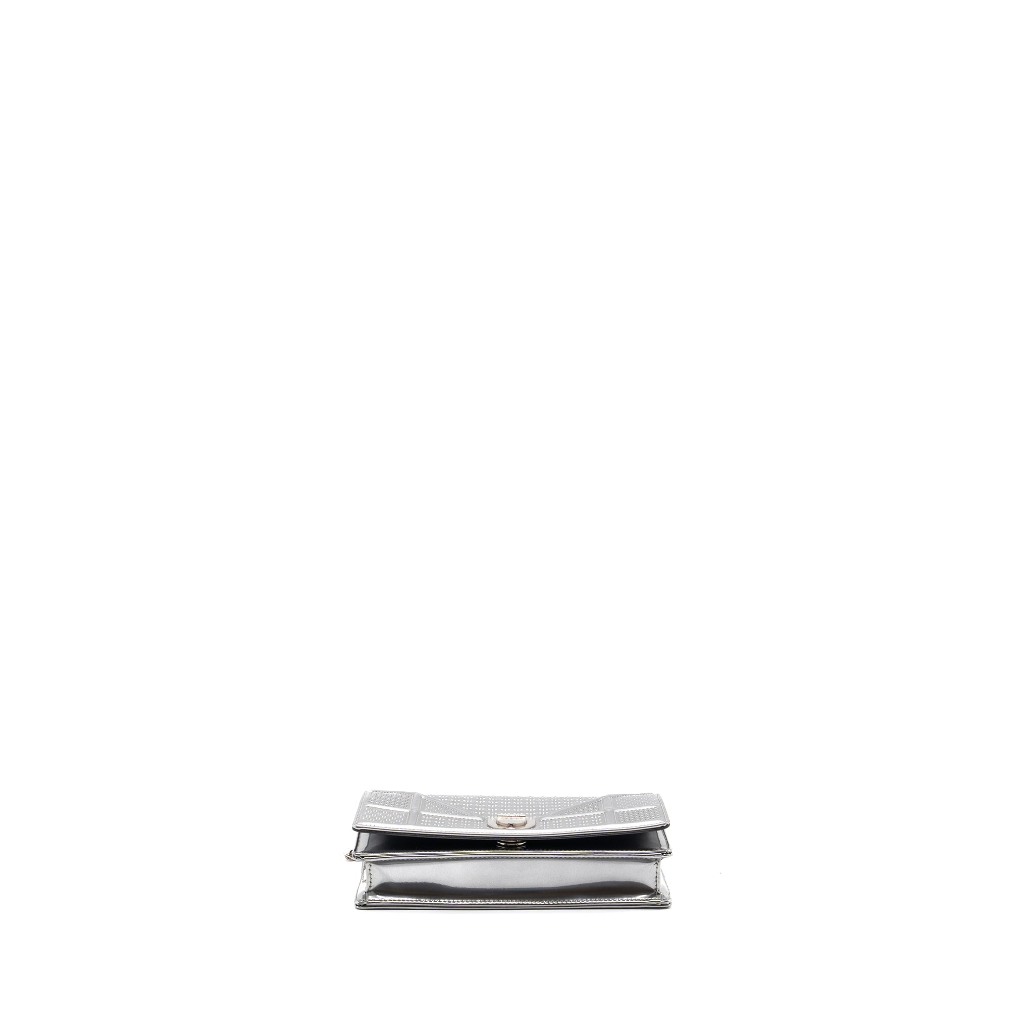 DIOR DIORAMA WALLET ON CHAIN PATENT METALLIC SILVER SHW