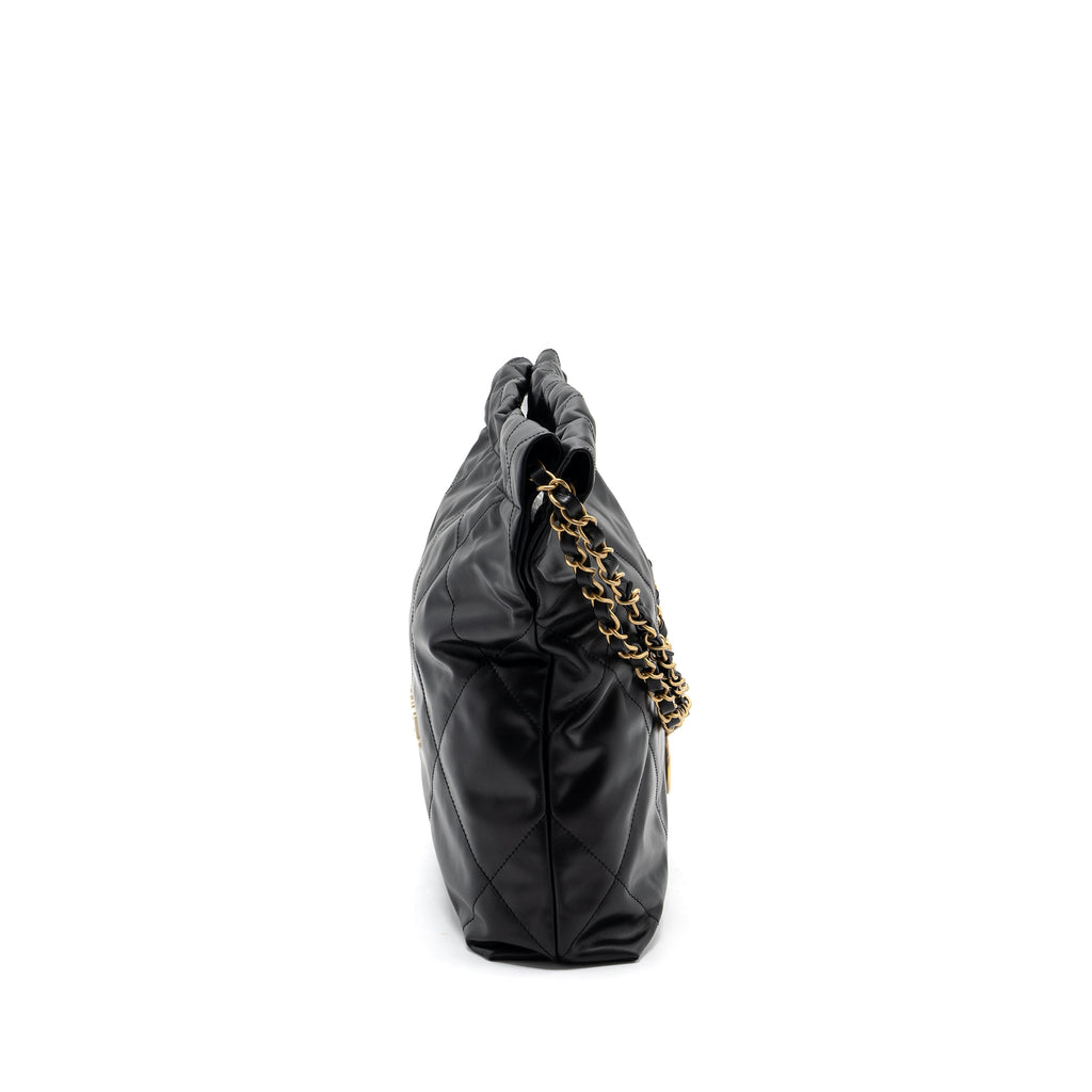 CHANEL SMALL 22 BAG CALFSKIN BLACK / WHITE LETTER GHW (MICROCHIP)