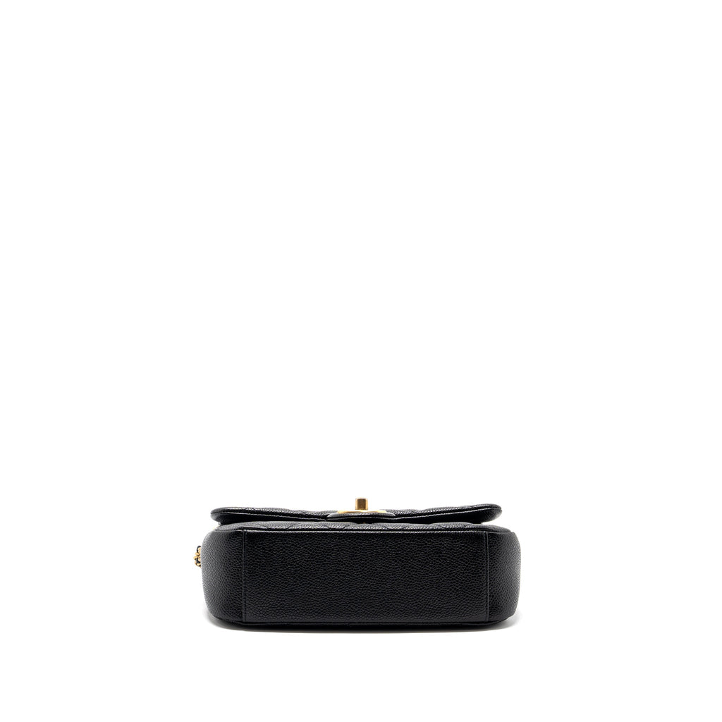 CHANEL 21A CHAIN SOUL FLAP BAG GRAINED CALFSKIN BLACK GHW (MICROCHIP)
