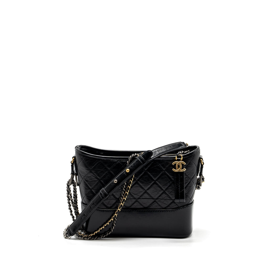 CHANEL NEW MEDIUM GABRIELLE HOBO BAG CALFSKIN BLACK MULTICOLOUR HARDWARE (MICROCHIP)