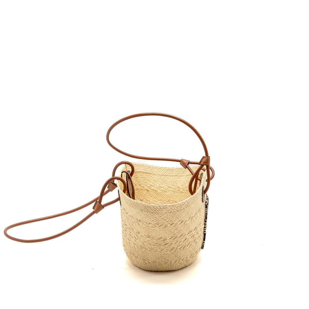 LOEWE SMALL ANAGRAM BASKET BAG IRACA PALM/CALFSKIN NATURAL/TAN