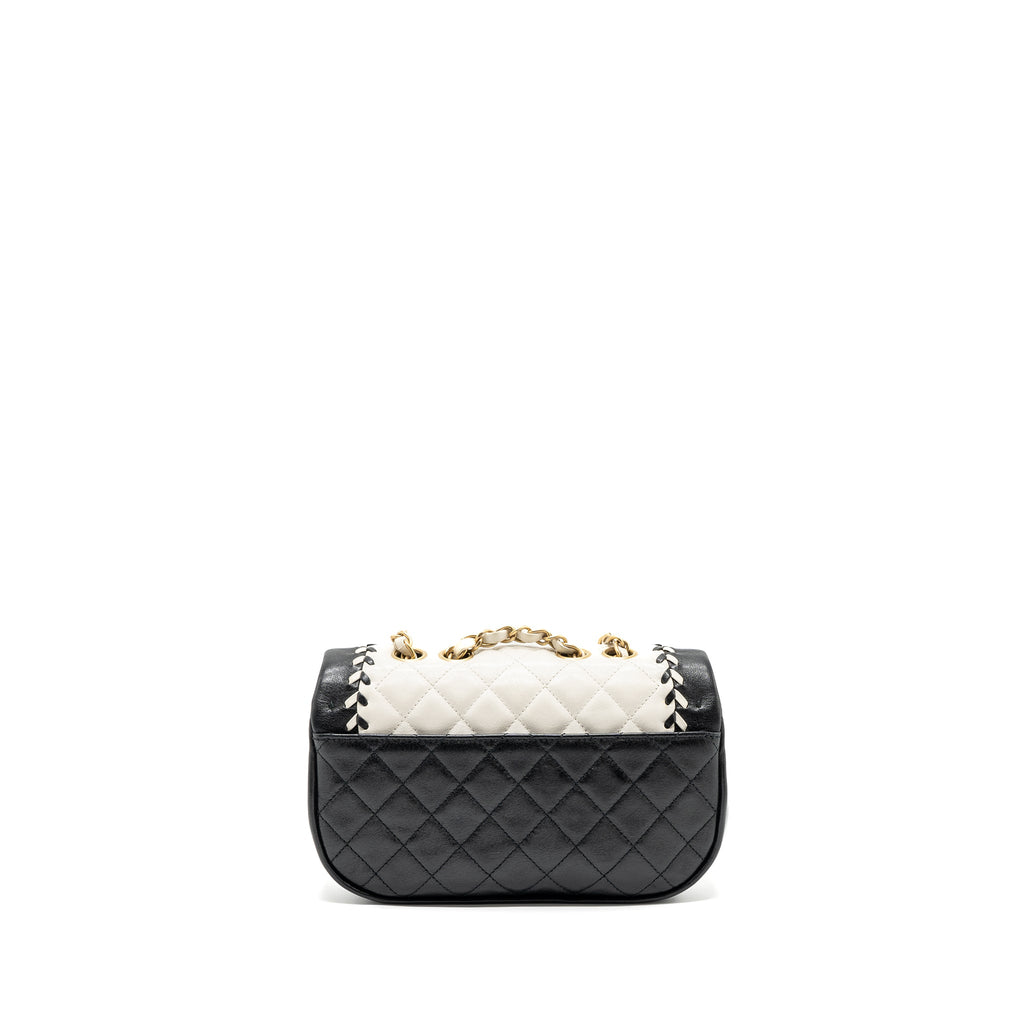 CHANEL QUILTED FLAP BAG LAMBSKIN WHITE/ BLACK GHW