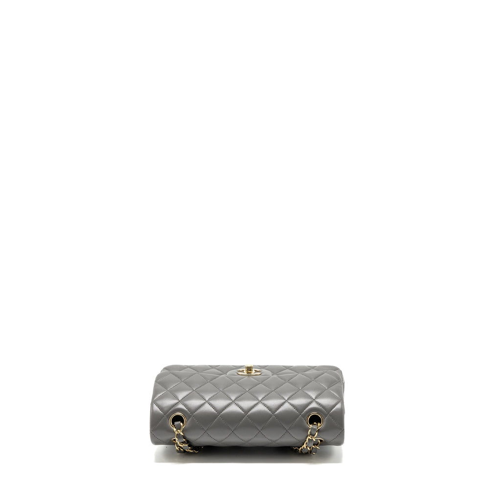 CHANEL 22A SMALL CLASSIC DOUBLE FLAP BAG LAMBSKIN GREY LGHW (MICROCHIP)