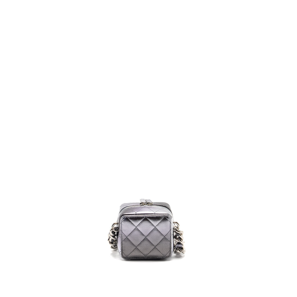 CHANEL MINI QUILTED VANITY WITH GIANT CHAIN LAMBSKIN METALLIC GREY SHW