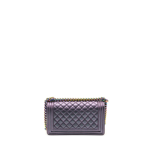 CHANEL MEDIUM BOY BAG GOATSKIN IRIDESCENT PURPLE MULTICOLOUR HARDWARE
