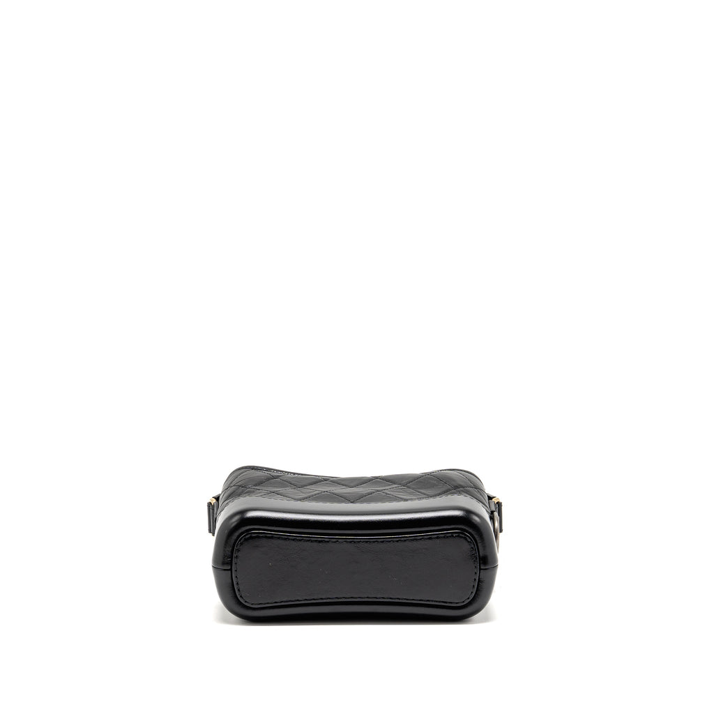 CHANEL SMALL GABRIELLE HOBO BAG WITH TOP HANDLE AGED CALFSKIN BLACK MULTICOLOURED HARDWARE