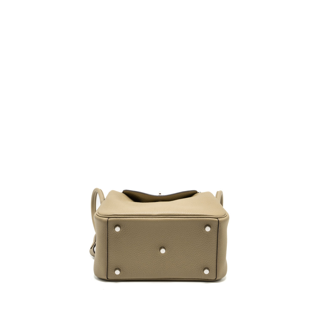 HERMES LINDY 26 CLEMENCE 8Q BEIGE MARFA SHW