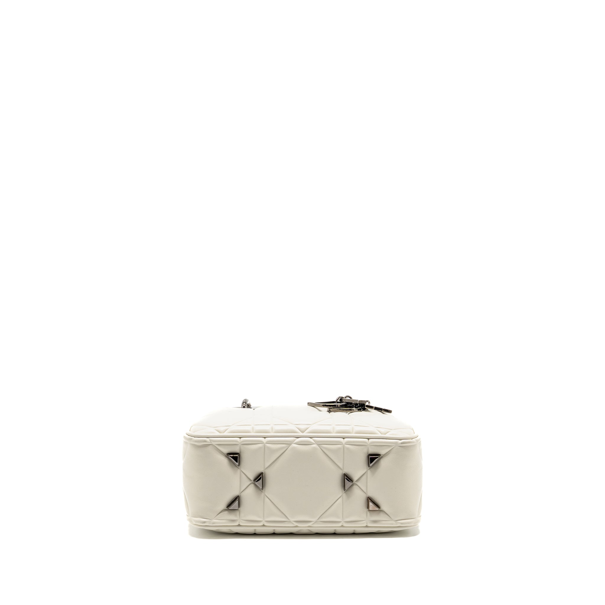 DIOR LADY 95.22 HANDBAG LAMBSKIN WHITE WITH BLACK HARDWARE
