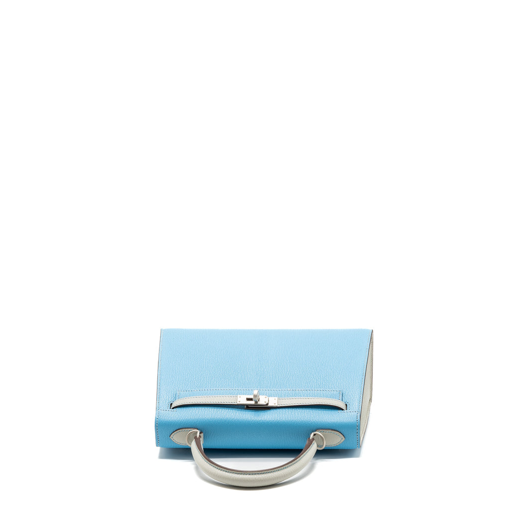 HERMES KELLY 25 SPECIAL ORDER CHÈVRE MYSORE BLUE CELESTE / GRIS PERLE BRUSHED SHW