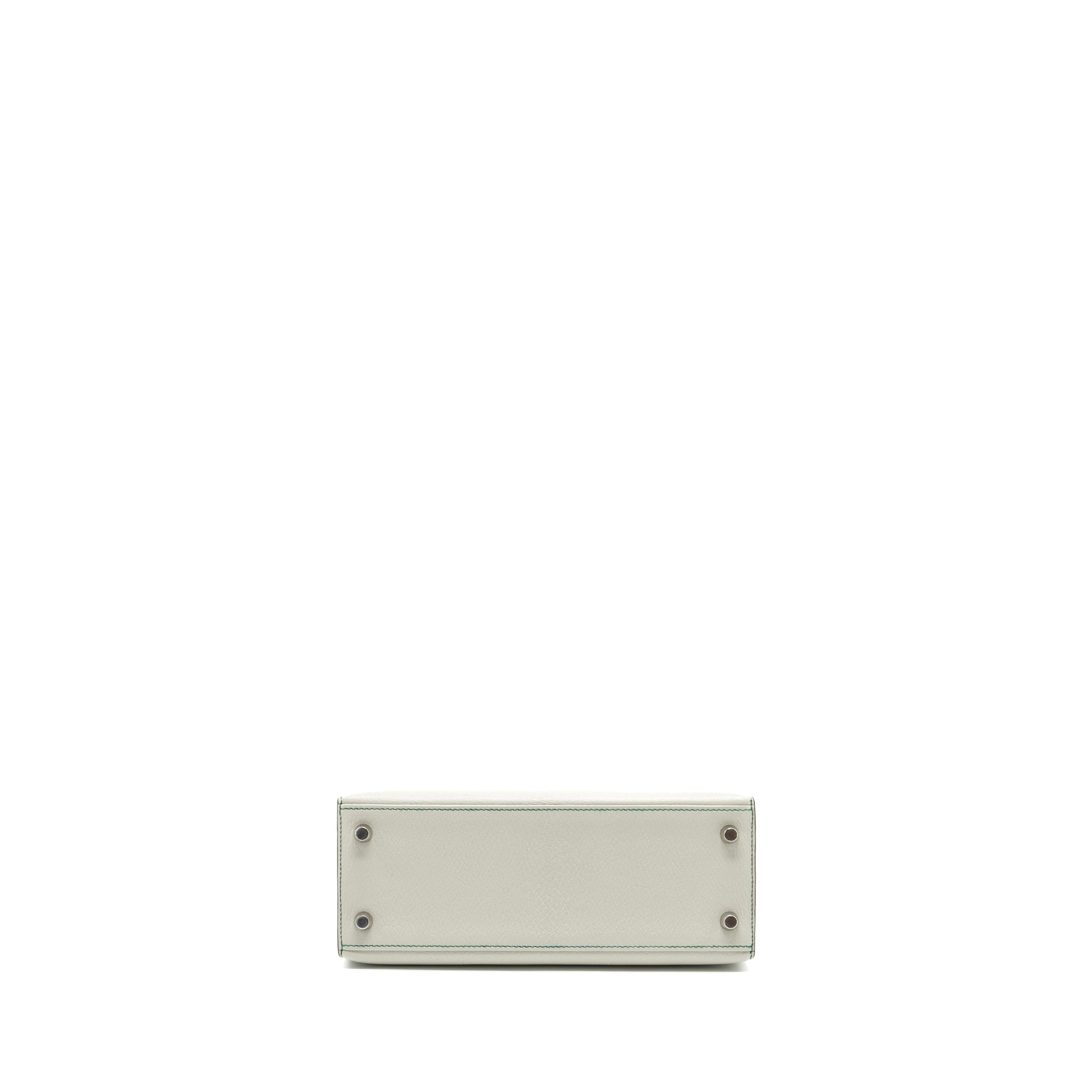 HERMES KELLY 25 SPECIAL ORDER CHÈVRE MYSORE GRIS PERLE/MALACHITE/VERT EMERAUDE BRUSHED SHW