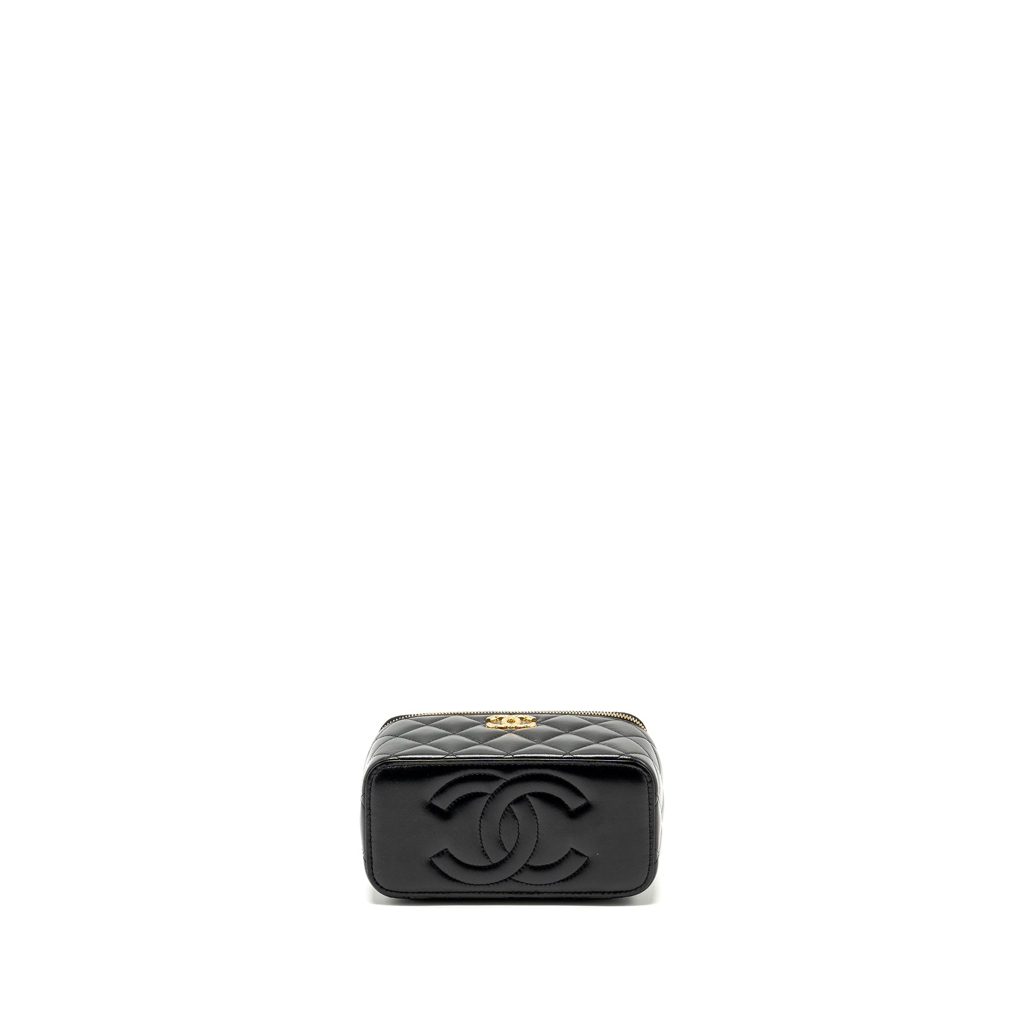 CHANEL 23C LONG VANITY WITH CHAIN SHINY LAMBSKIN BLACK GHW (MICROCHIP)