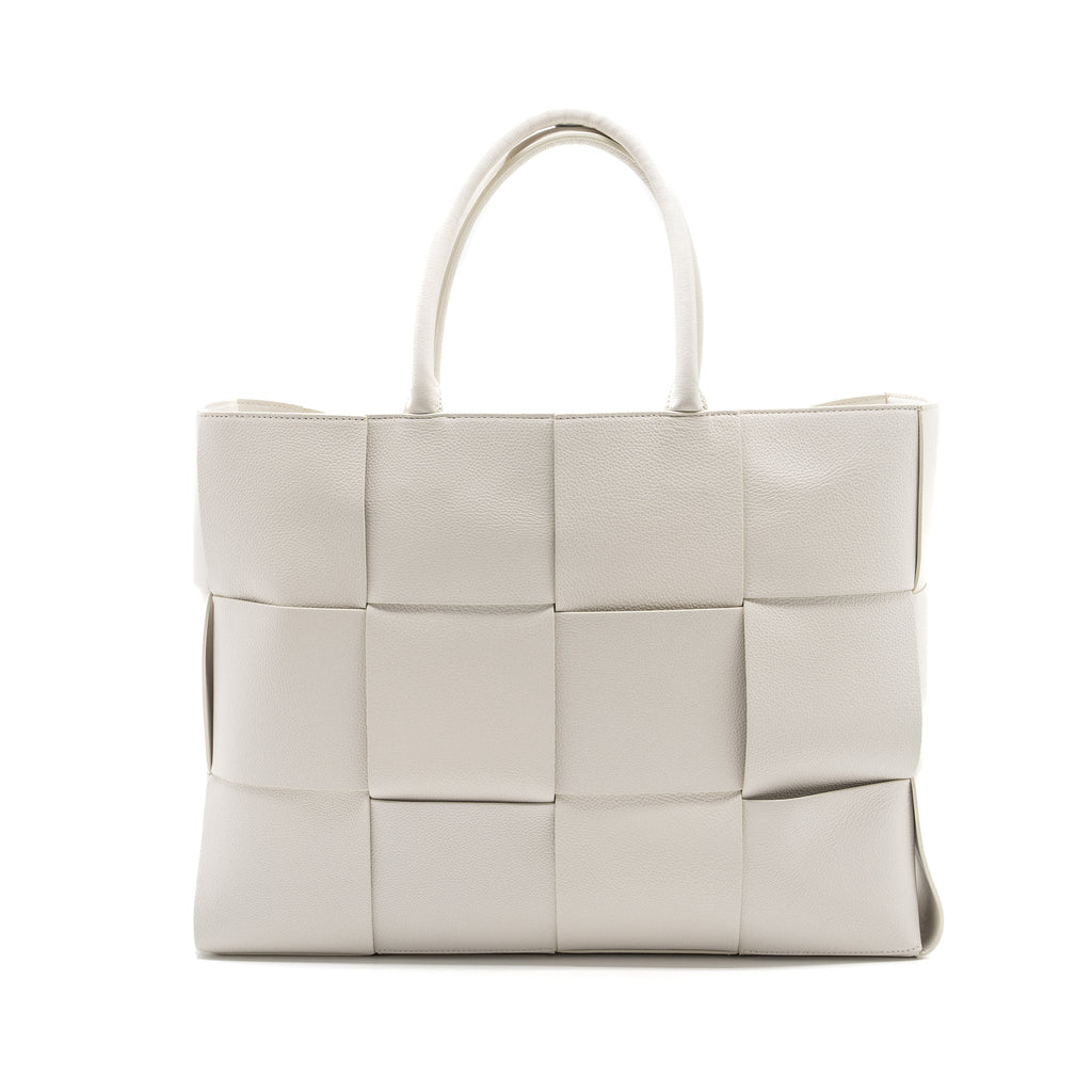 BOTTEGA VENETA LARGE ARCO TOTE BAG CALFSKIN WHITE SHW