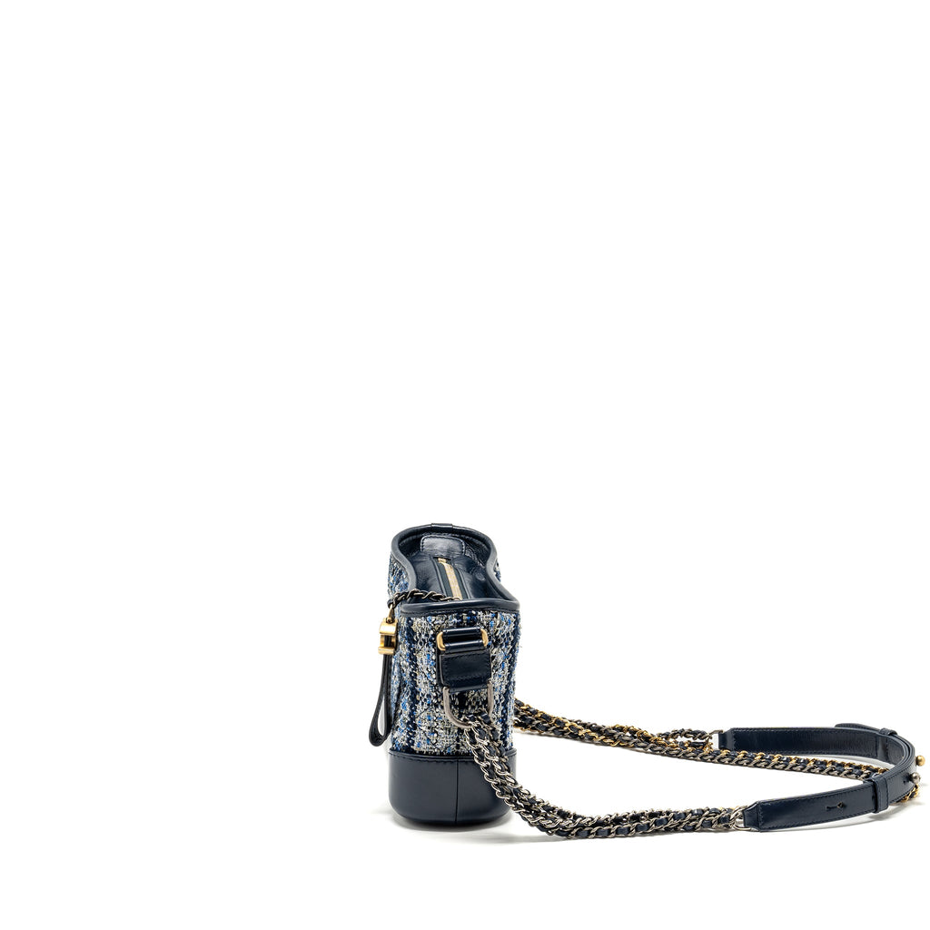 CHANEL SMALL GABRIELLE HOBO BAG TWEED NAVY/MULTICOLOUR WITH MULTICOLOUR HARDWARE