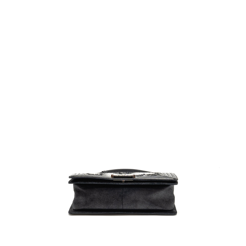 CHANEL MEDIUM BOY BAG SEQUIN/PATENT BLACK/WHITE SHW