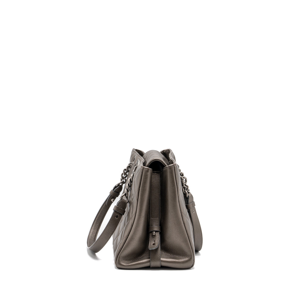 CHANEL QUILTED TOTE BAG GOATSKIN SILVER RUTHENIUM HARDWARE