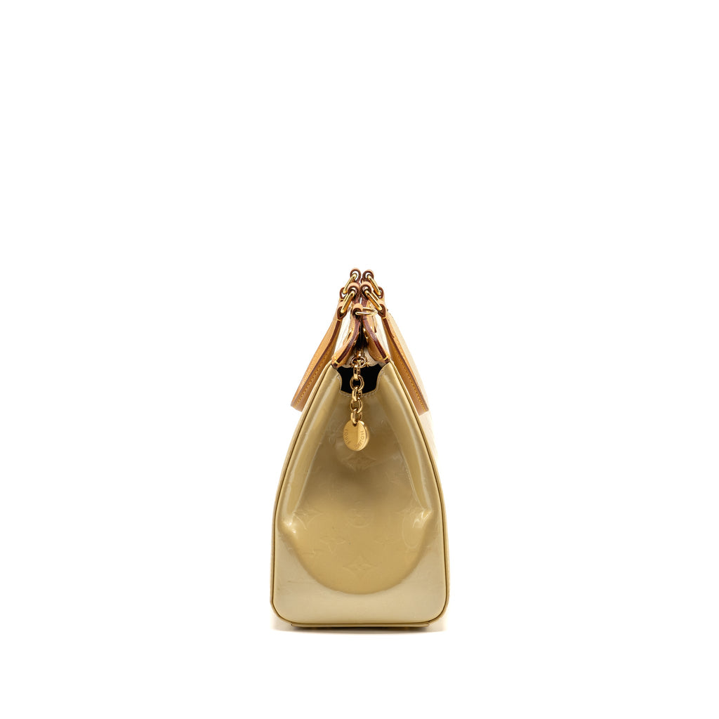 LOUIS VUITTON VERNIS BREA MM PATENT MONOGRAM LIGHT BEIGE GHW
