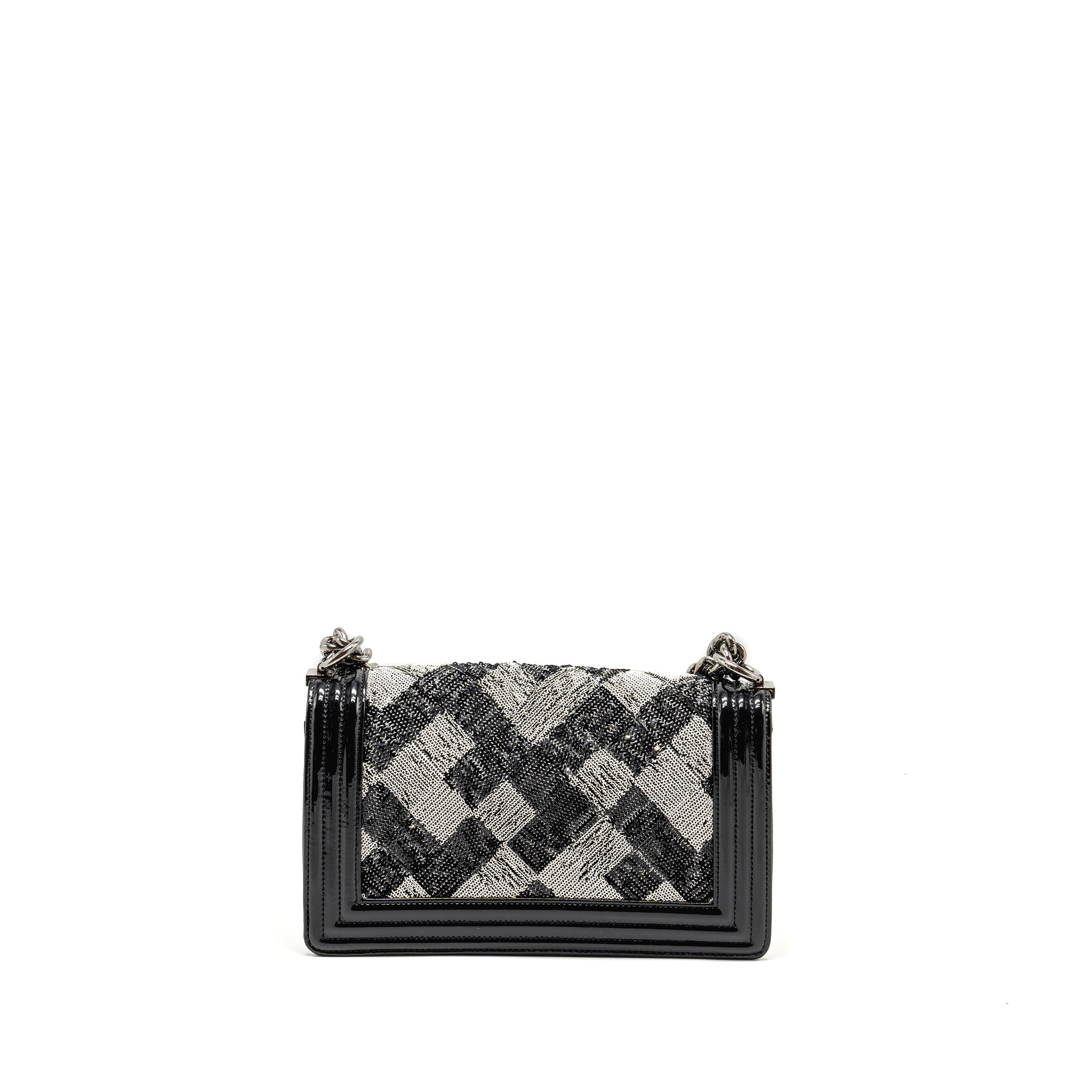 CHANEL MEDIUM BOY BAG SEQUIN/PATENT BLACK/WHITE SHW
