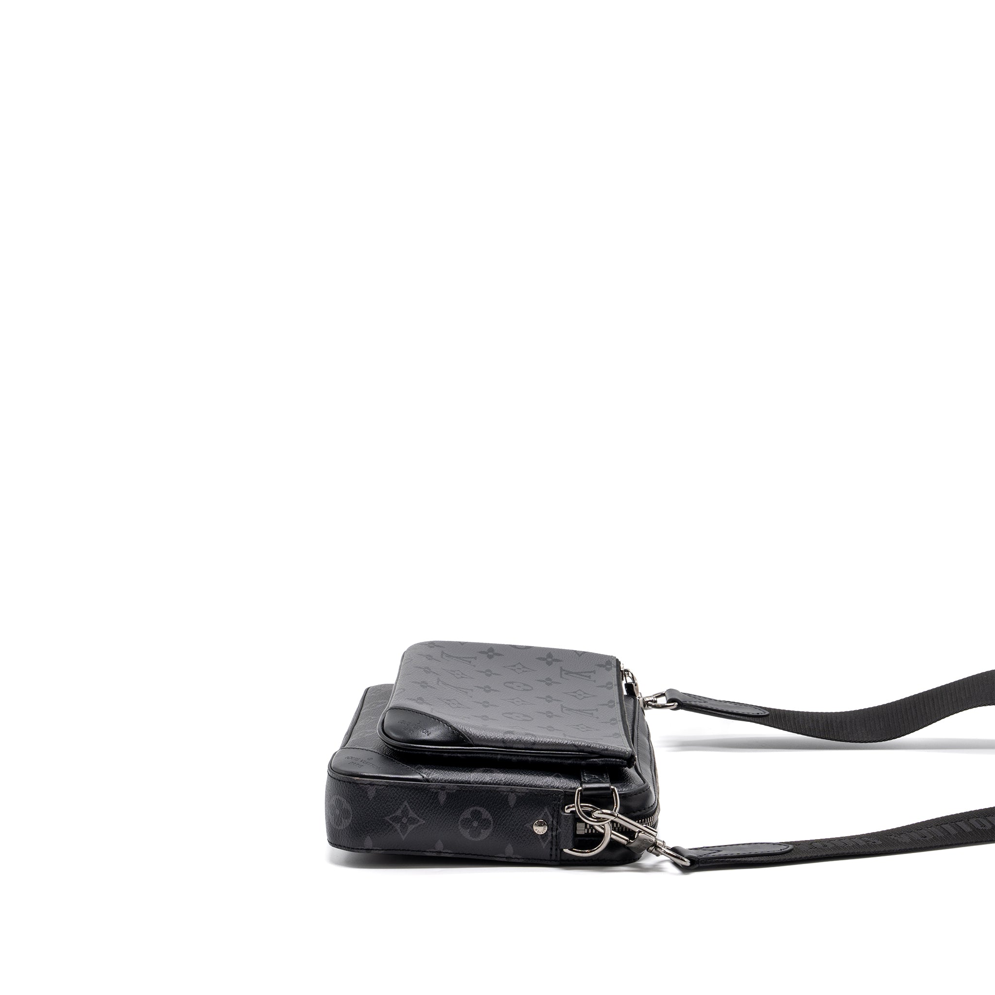 LOUIS VUITTON TRIO MESSENGER BAG MONOGRAM ECLIPSE SHW