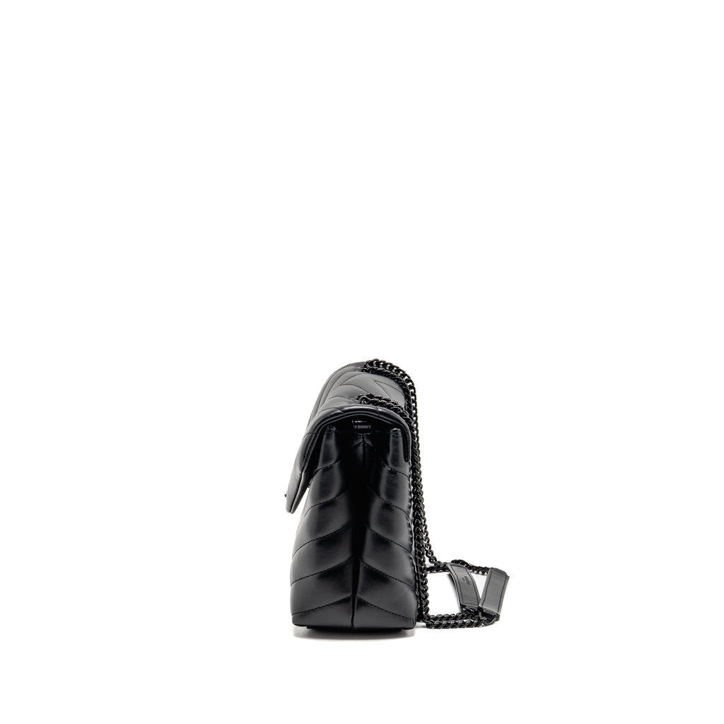 SAINT LAURENT/YSL MEDIUM LOULOU SHOULDER BAG CALFSKIN SO BLACK
