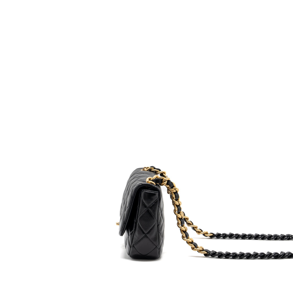 CHANEL QUILTED FLAP BAG GIANT CHAIN LAMBSKIN BLACK GOLD AND BLACK HARDWARE (MICROCHIP)