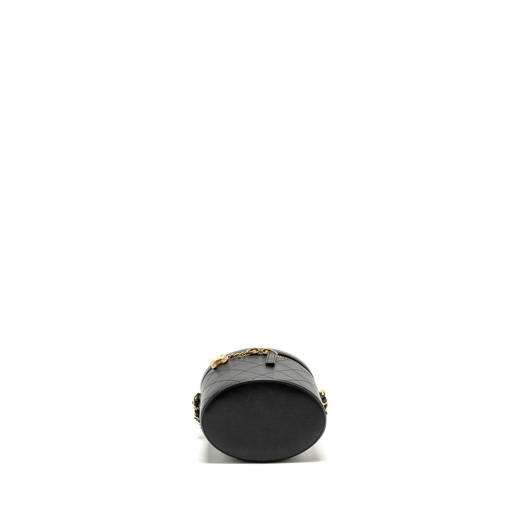 CHANEL PEARL LETTER LOGO DETAILED VANITY CASE CALFSKIN BLACK GHW