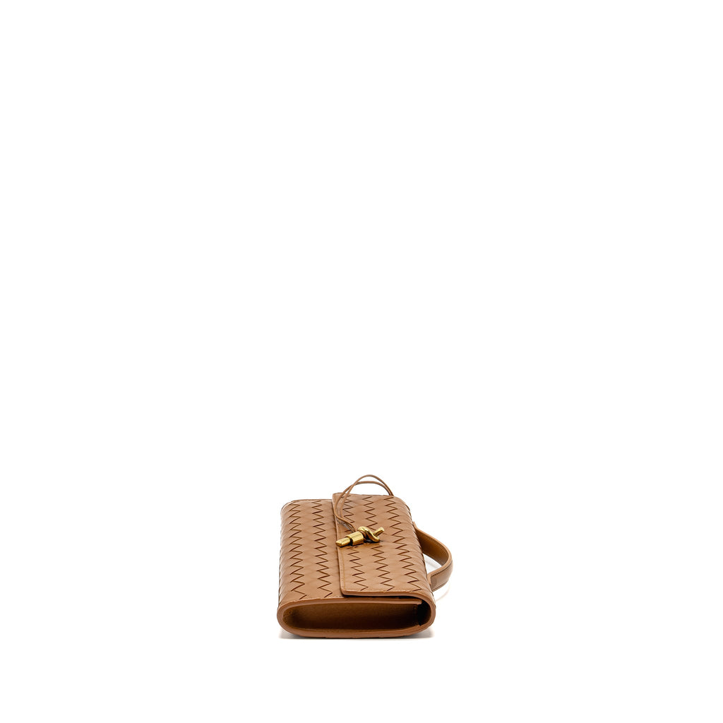 BOTTEGA VENETA ANDIAMO CLUTCH BAG LAMBSKIN BROWN GHW