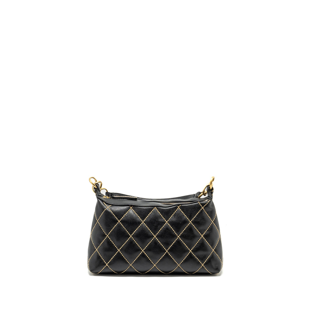 CHANEL VINTAGE QUILTED ZIP SHOULDER BAG CALFSKIN BLACK GHW