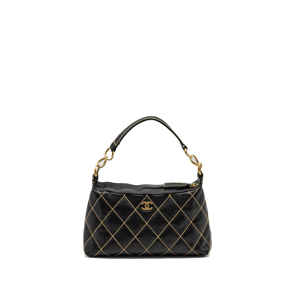 CHANEL VINTAGE QUILTED ZIP SHOULDER BAG CALFSKIN BLACK GHW