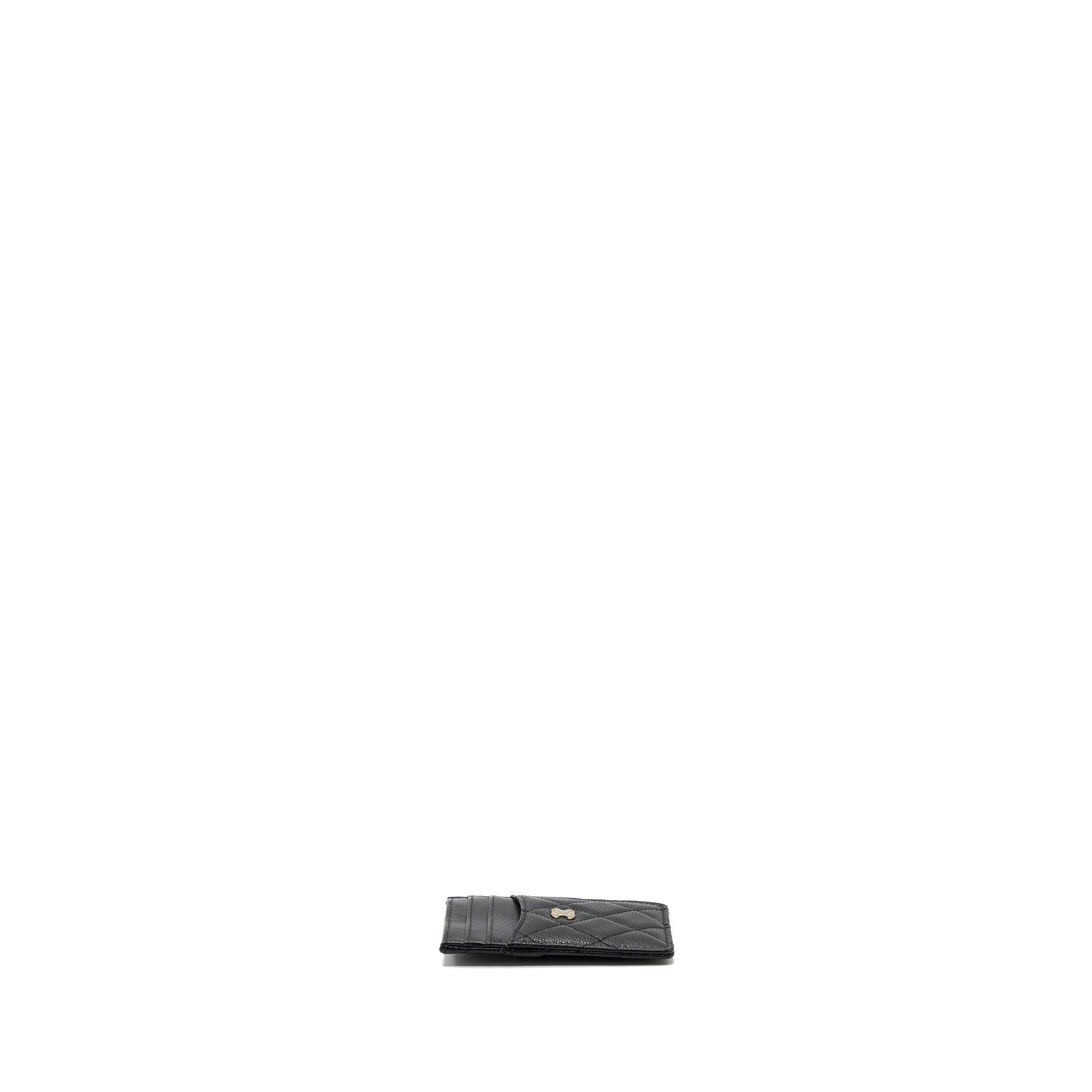 CHANEL 23K VERTICAL CARD HOLDER CAVIAR BLACK LGHW (MICROCHIP)