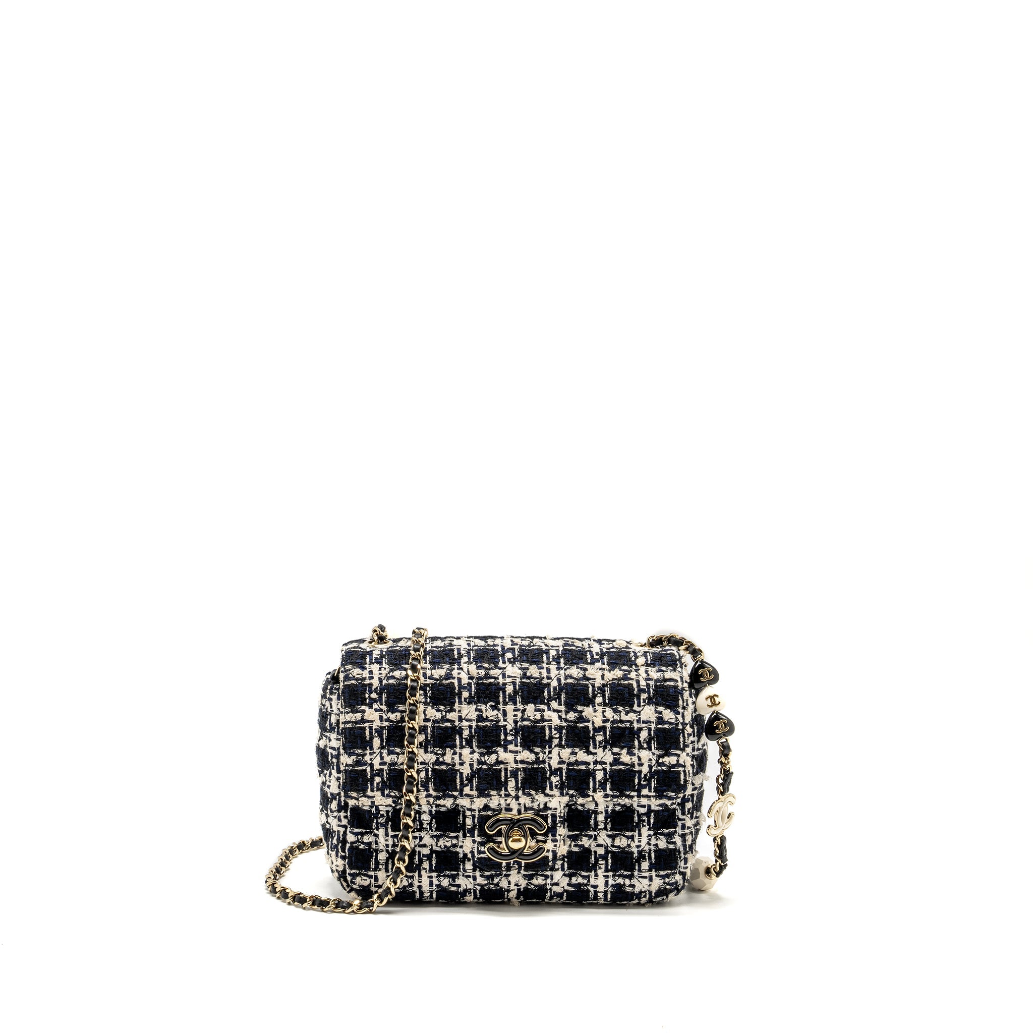 CHANEL MINI FLAP BAG WITH DETAILED CHAIN TWEED BLACK/WHITE LGHW (MICROCHIP)