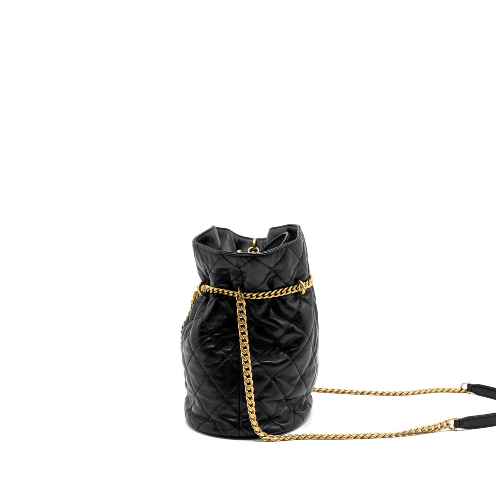 CHANEL 22P DRAWSTRING BUCKET BAG LAMBSKIN BLACK GHW (MICROCHIP)