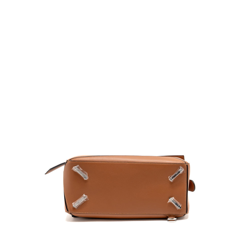 LOEWE MEDIUM PUZZLE BAG CALFSKIN TAN SHW