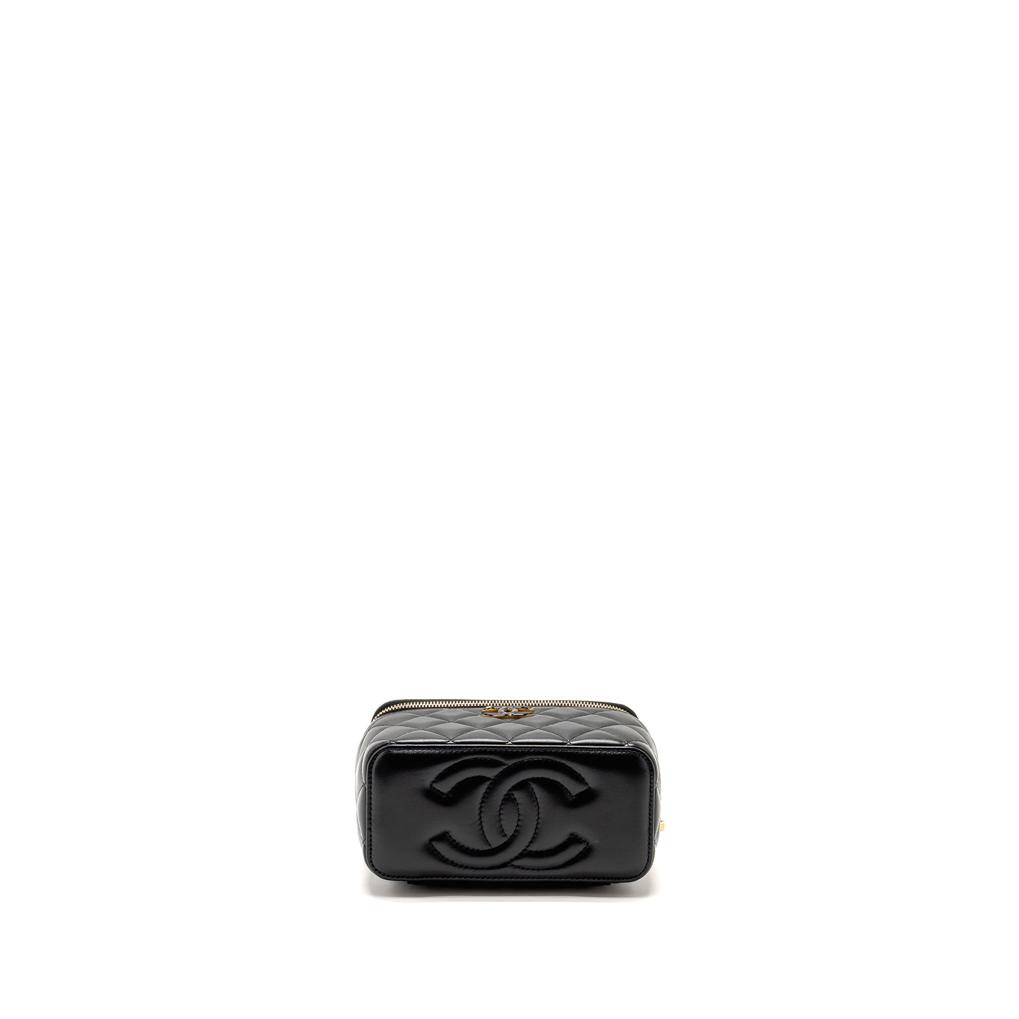 CHANEL 24A LONG VANITY CASE WITH CC LOGO ADJUSTABLE CHAIN LAMBSKIN BLACK GHW(MICROCHIP)
