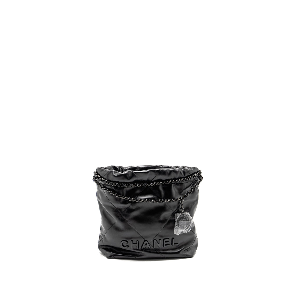 CHANEL MINI 22 BAG CALFSKIN SO BLACK (MICROCHIP)