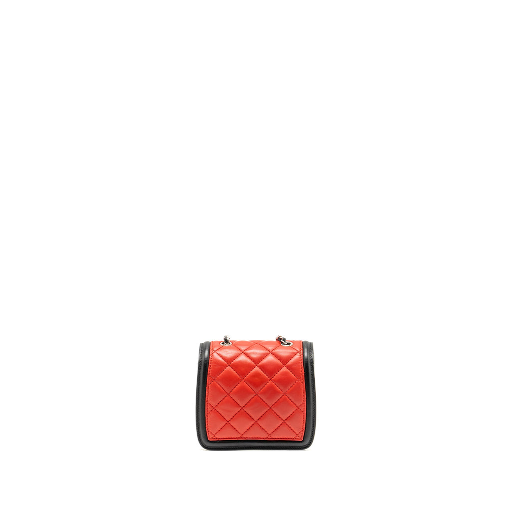 CHANEL TRICOLOR MINI GRAPHIC FLAP BAG LAMBSKIN RED/BLACK/WHITE SHW