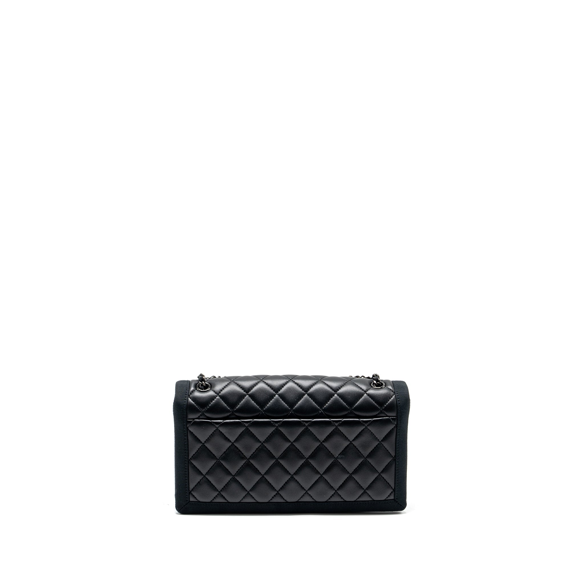 CHANEL QUILTED FLAP BAG LAMBSKIN/FABRIC SO BLACK