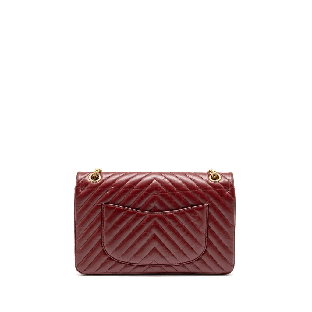 CHANEL 2.55 226 REISSUE DOUBLE FLAP BAG CHEVRON AGED CALFSKIN RED GHW