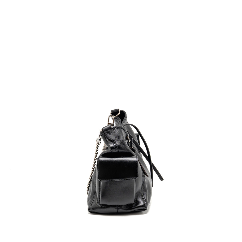 LOUIS VUITTON CARRYALL CARGO VIBE PM LAMBSKIN BLACK SHW