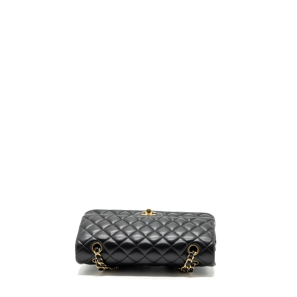 CHANEL MEDIUM CLASSIC FLAP BAG LAMBSKIN BLACK GHW
