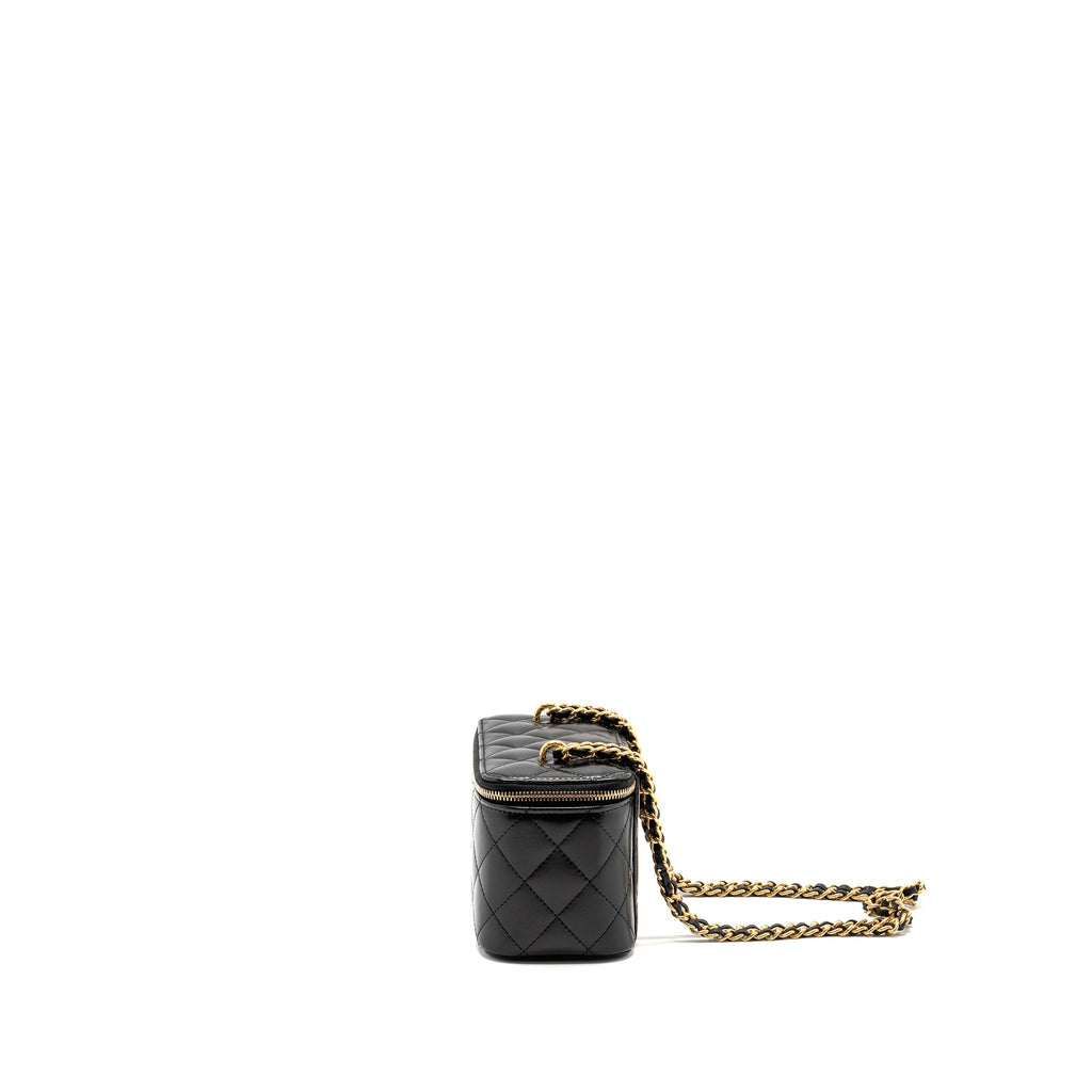 CHANEL LONG VANITY WITH CHAIN DETAIL CC LOGO LAMBSKIN BLACK GHW(MICROCHIP)