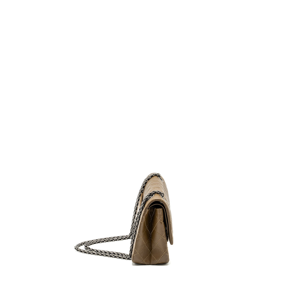 CHANEL SMALL 2.55 REISSUE FLAP BAG CALFSKIN KHAKI RUTHENIUM HARDWARE