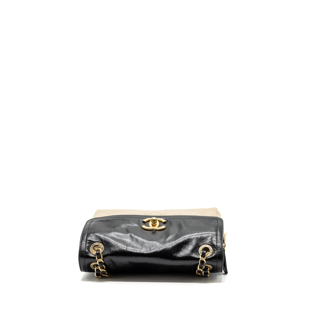 CHANEL MEDIUM IN THE MIX FLAP BAG LEATHER BLACK/BEIGE/CREAM GHW