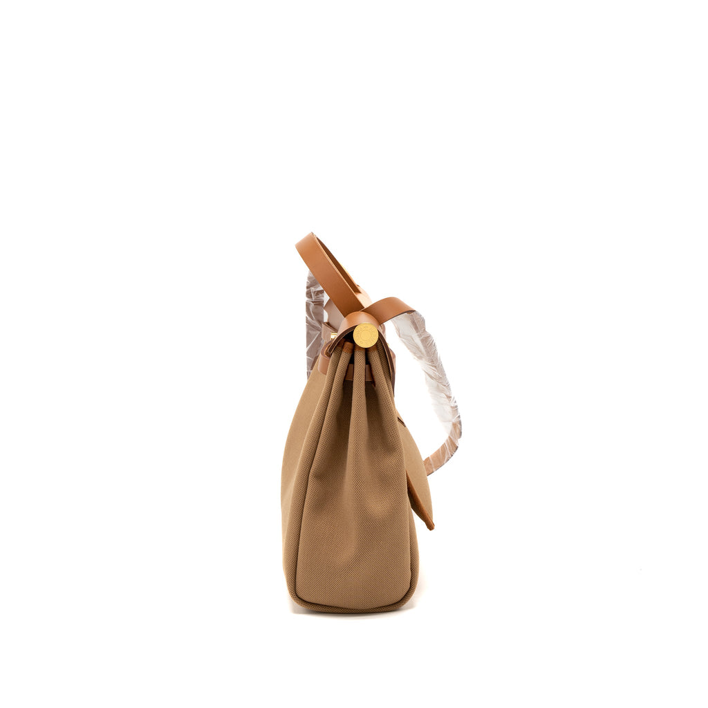 HERMES HERBAG 31 CANVAS/VACHE HUNTER LEATHER CHAI/FAUVE GHW