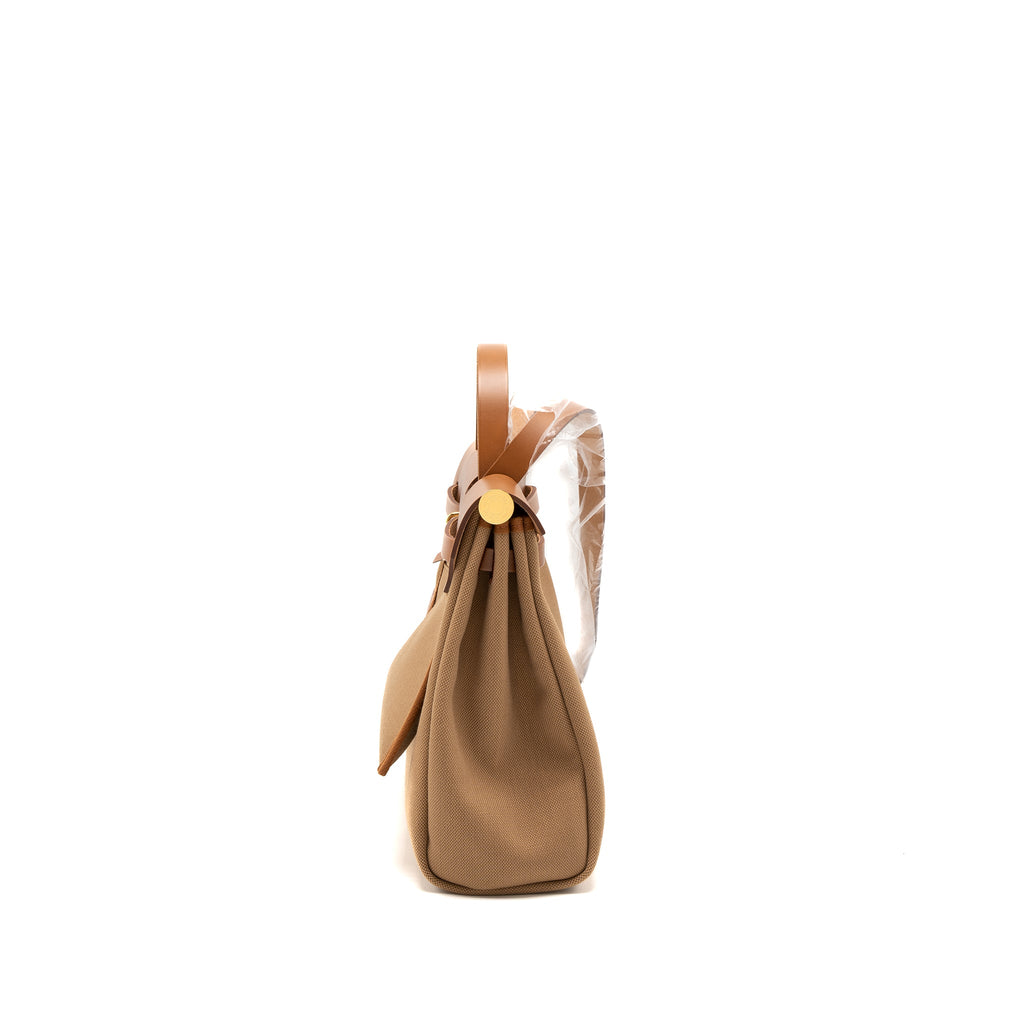 HERMES HERBAG 31 CANVAS/VACHE HUNTER LEATHER CHAI/FAUVE GHW