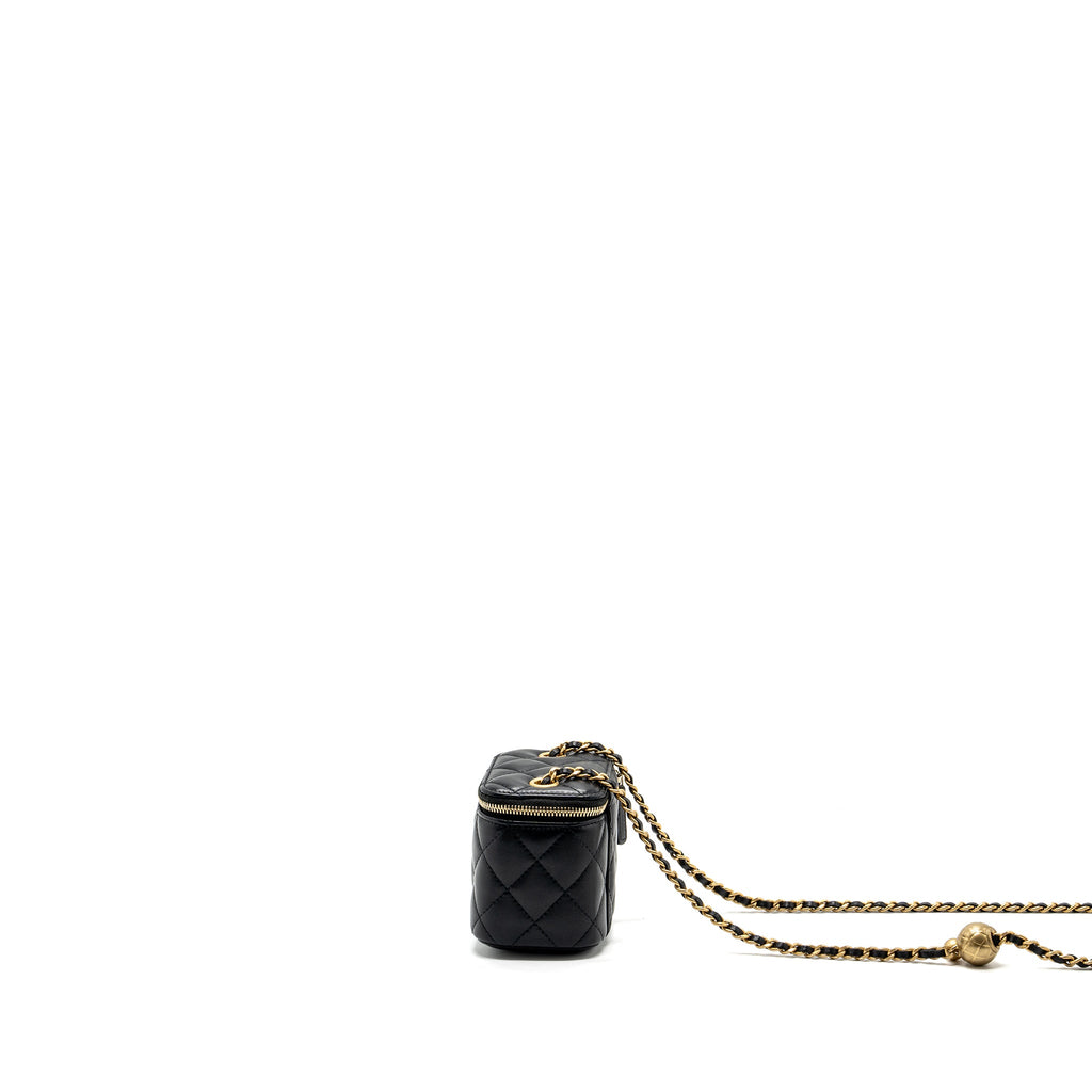 CHANEL PEARL CRUSH MINI VANITY WITH CHAIN LAMBSKIN BLACK WITH GHW