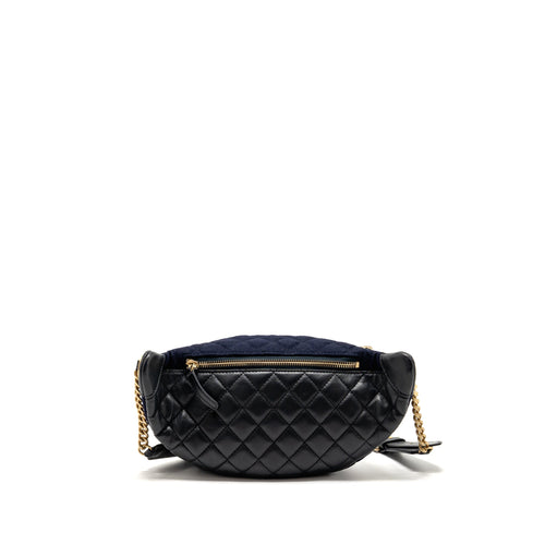CHANEL PARIS HAMBURG CHARMS BELT BAG WOOL/LAMBSKIN NAVY/BLACK GHW