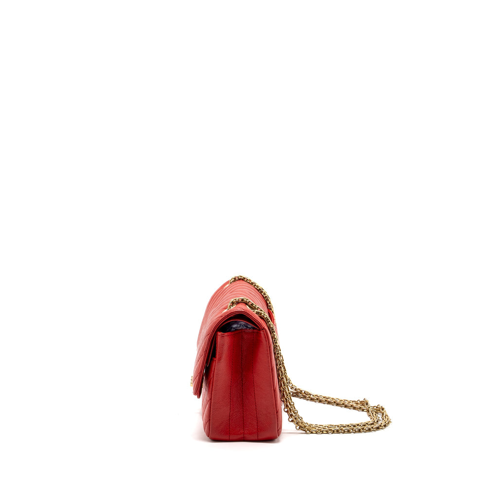 CHANEL SMALL 2.55 REISSUE FLAP BAG CHEVRON CALFSKIN RED GHW