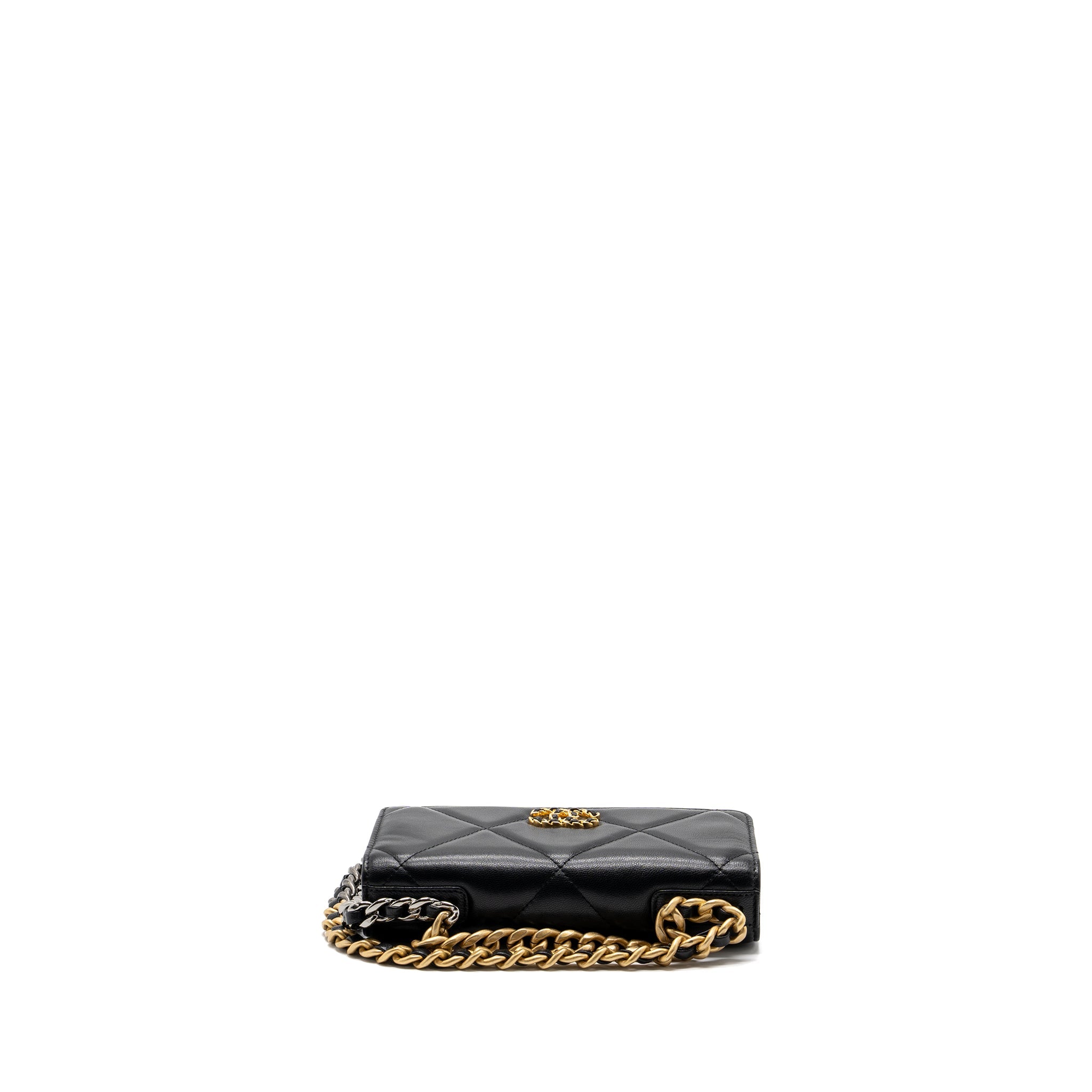 CHANEL 19 WALLET ON CHAIN LAMBSKIN BLACK MULTICOLOR HARDWARE