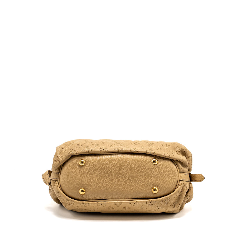 LOUIS VUITTON MAHINA HOBO BAG CALFSKIN BEIGE GHW